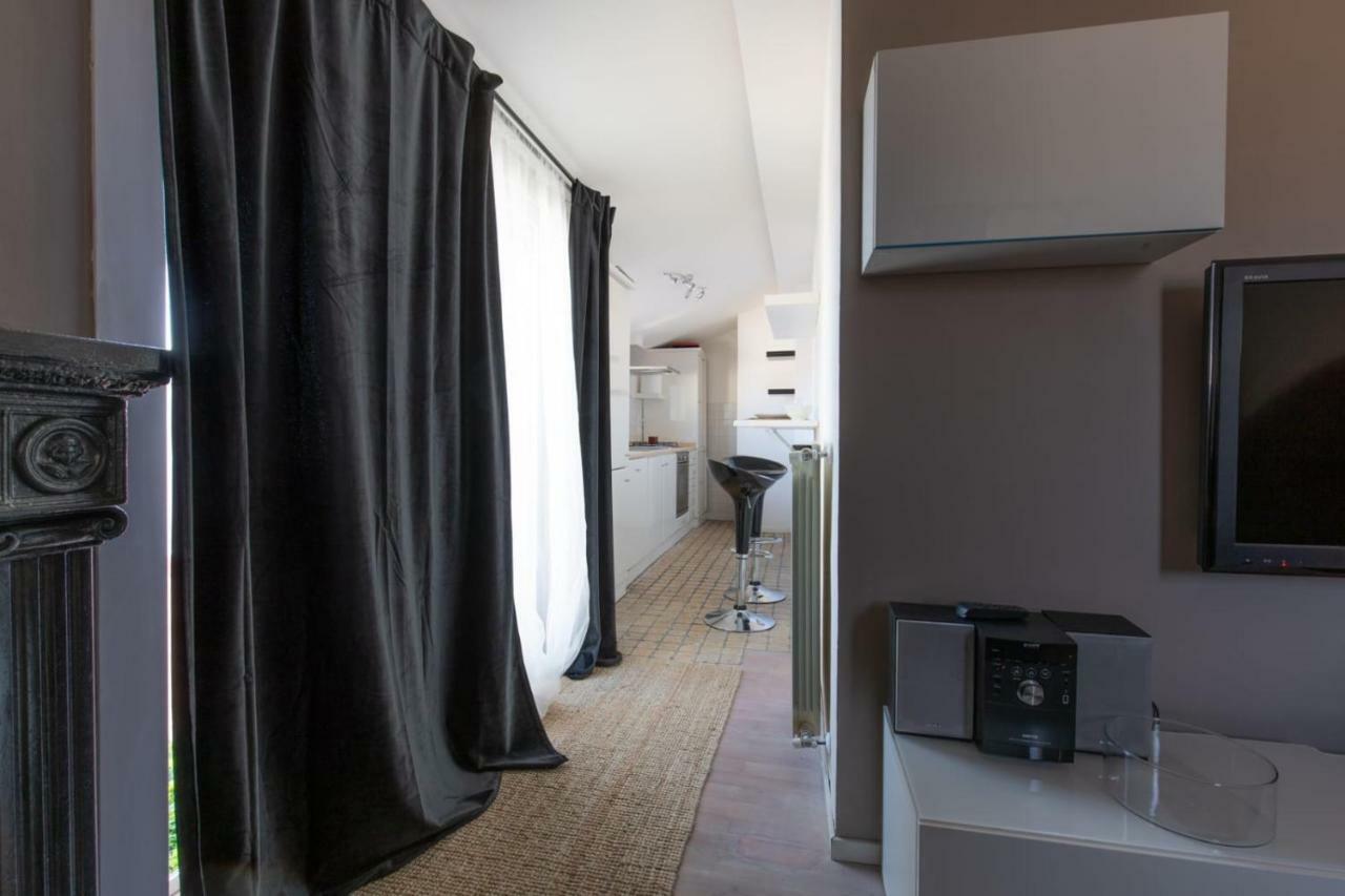Il Nido Apartment Терни Екстериор снимка