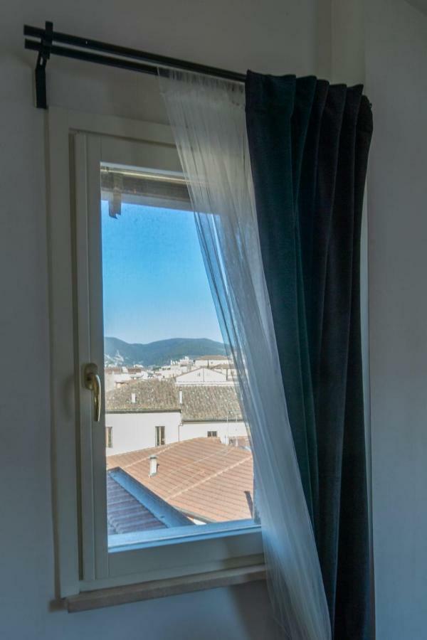 Il Nido Apartment Терни Екстериор снимка