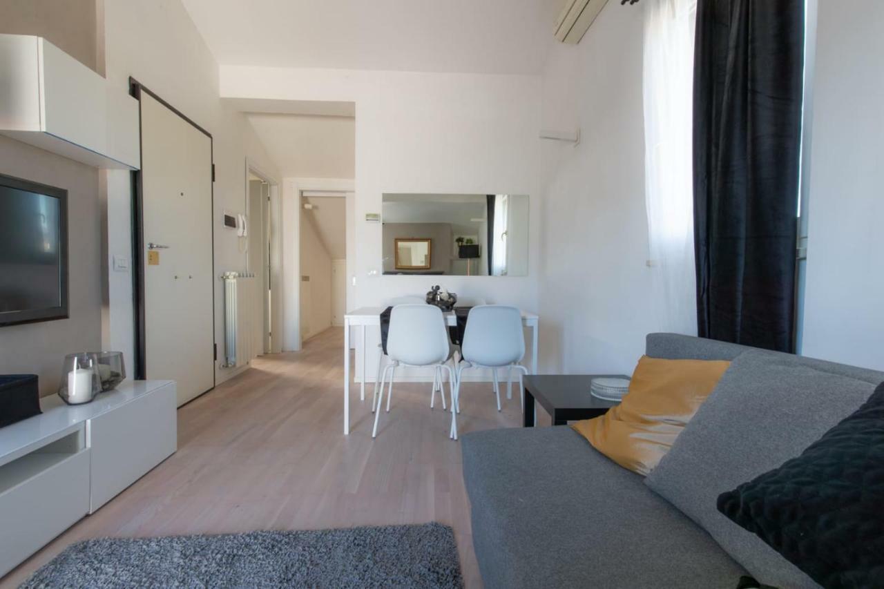 Il Nido Apartment Терни Екстериор снимка